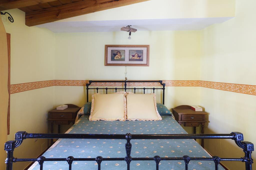 Gasthaus La Casa Del Tio Venancio Caracenilla Zimmer foto